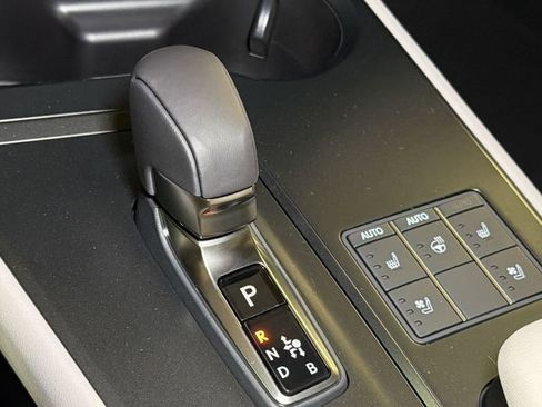 New 2026 Lexus UX 300h AWD image 25