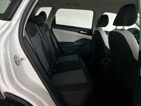 New 2026 Volkswagen Taos S image 34