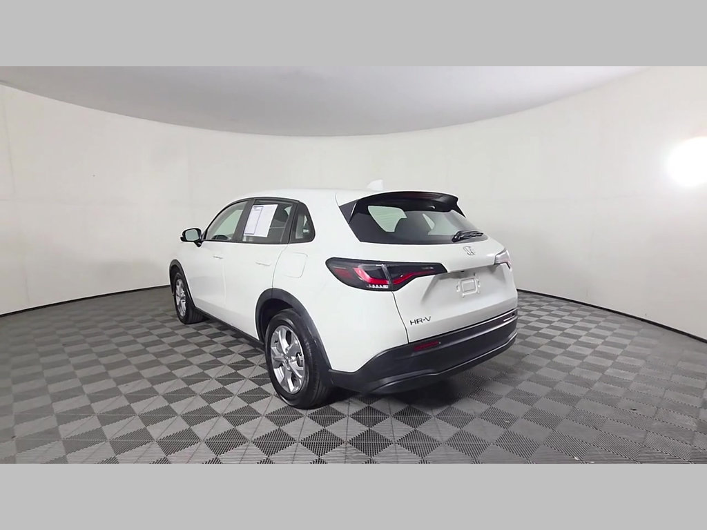Used 2023 Honda HR-V LX image 10