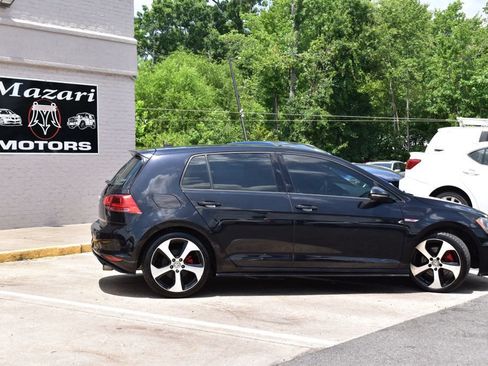 Used 2017 Volkswagen GTI Autobahn FWD image 4