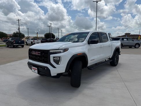 Used 2023 GMC Canyon Elevation w/ Elevation Premium Package RWD image 2