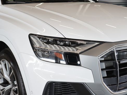 Used 2023 Audi Q8 Premium Plus w/ Premium Plus Package AWD/4WD image 29