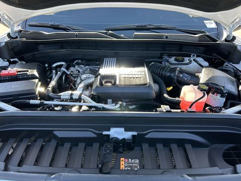 Used 2025 GMC Sierra 1500 SLT w/ SLT Premium Package image 29