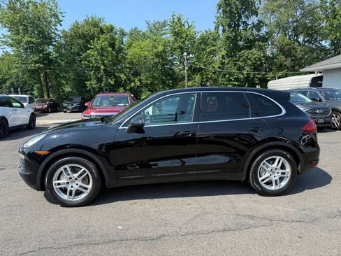 Used 2012 Porsche Cayenne S AWD/4WD image 4