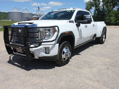 Used 2023 GMC Sierra 3500 Denali w/ Denali Ultimate Package