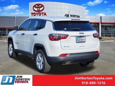 Used 2025 Jeep Compass Sport AWD/4WD image 7