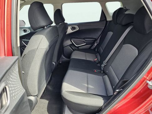 Certified 2024 Kia Soul LX w/ Option Group 015 image 31