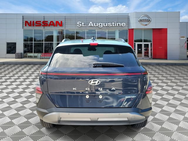Used 2024 Hyundai Kona Limited AWD/4WD image 3