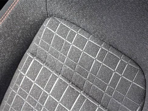 Used 2025 Honda HR-V Sport image 38