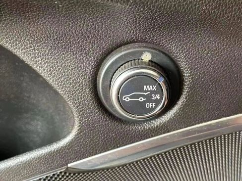 Used 2020 Buick Enclave Essence image 15