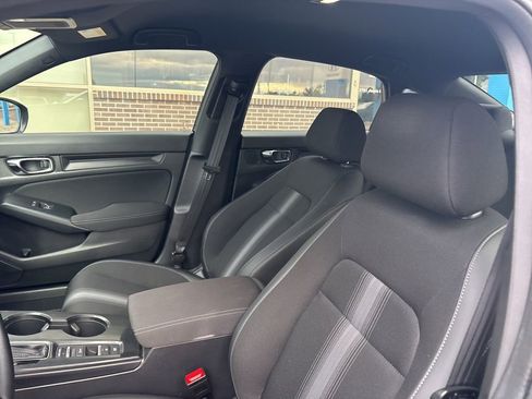Used 2024 Honda Civic Sport image 11