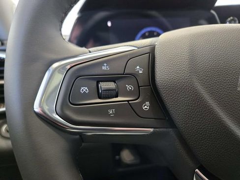 New 2026 Chevrolet Trax ACTIV w/ Sunroof Package image 17