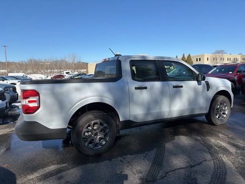 New 2026 Ford Maverick XLT w/ XLT Luxury Package image 3