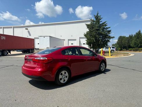 Used 2015 Kia Forte LX w/ Popular Package image 4