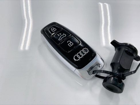 Used 2025 Audi Q7 2.0T Premium image 13