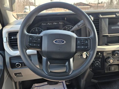 New 2026 Ford F450 XL w/ XL Chrome Package image 40