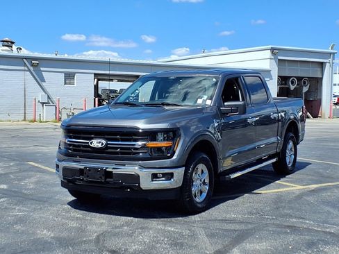 Used 2025 Ford F150 XLT w/ Equipment Group 301A Standard AWD/4WD image 2