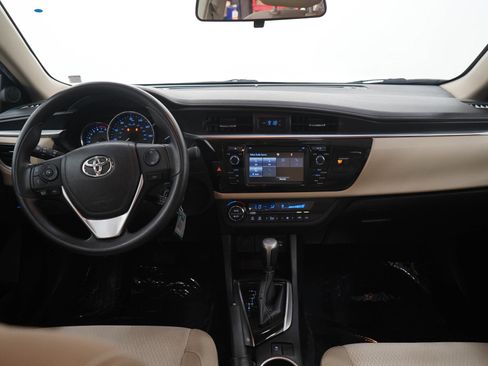 Used 2016 Toyota Corolla LE w/ Body Protection Package #1 FWD image 14