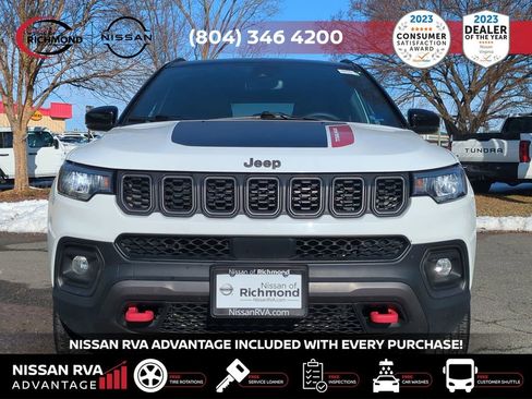 Used 2024 Jeep Compass Trailhawk image 10