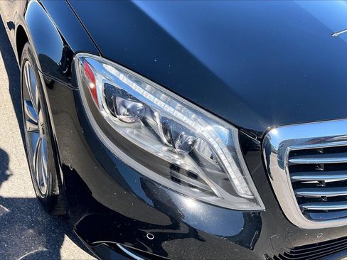 Used 2015 Mercedes-Benz S 550 Sedan image 26