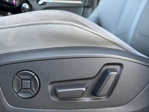 Used 2021 Audi Q3 2.0T Premium Plus w/ Premium Plus Package image 14