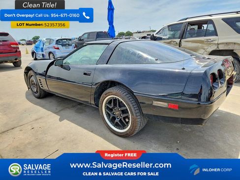 Used 1991 Chevrolet Corvette Coupe RWD image 3