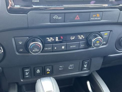 Used 2024 Nissan Frontier SV w/ SV Convenience Package AWD/4WD image 21