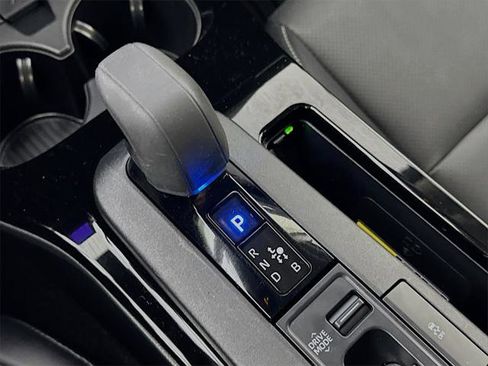 Certified 2023 Toyota Prius XLE image 20