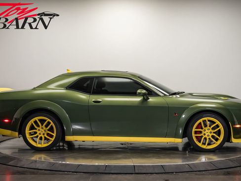 Used 2022 Dodge Challenger R/T Scat Pack image 6