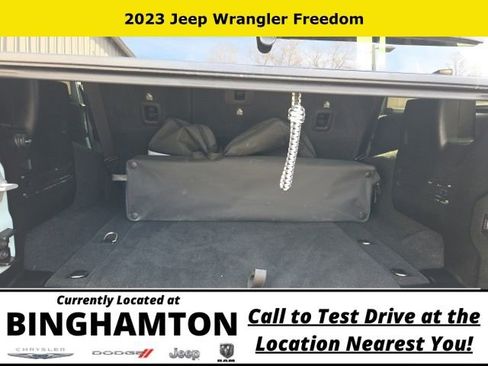 Used 2023 Jeep Wrangler Sport S image 12