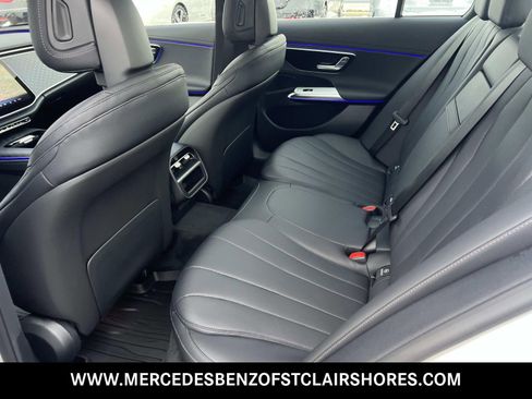 New 2026 Mercedes-Benz E 350 4MATIC Sedan image 15