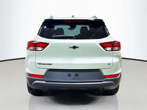 New 2026 Chevrolet TrailBlazer LT w/ Midnight Edition image 9