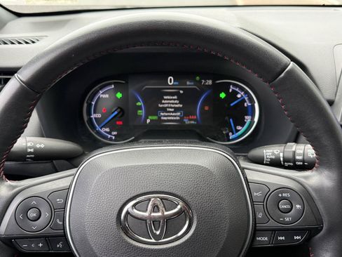 Used 2023 Toyota RAV4 SE w/ Weather & Moonroof Package AWD/4WD image 14