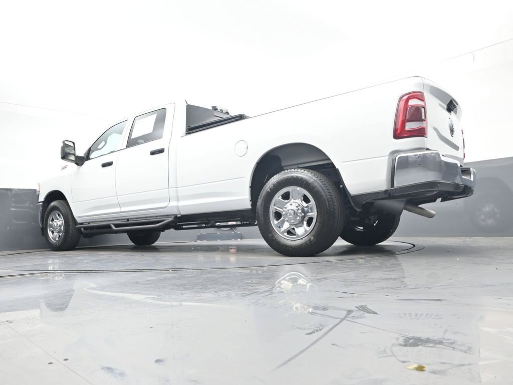 Used 2024 RAM 2500 Tradesman w/ Towing Technology Group RWD image 40