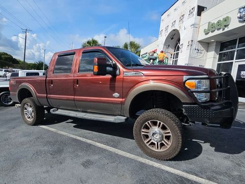 Used 2015 Ford F250 King Ranch w/ FX4 Off-Road Package AWD/4WD image 5