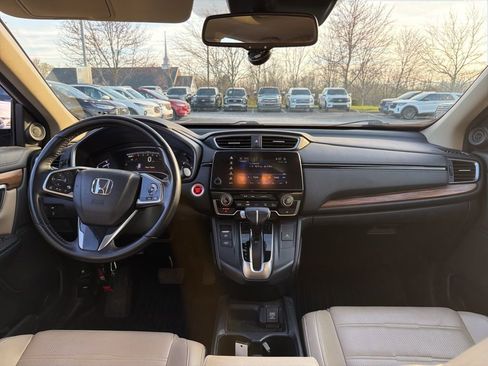 Used 2018 Honda CR-V Touring image 5