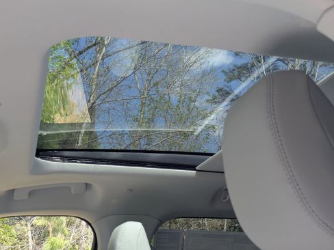 New 2026 Ford Explorer Platinum image 14