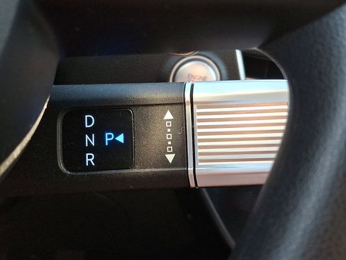 Used 2025 Hyundai Sonata SEL FWD image 13