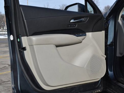 Used 2019 Cadillac XT4 Premium Luxury image 8