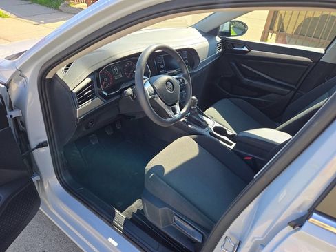 Used 2019 Volkswagen Jetta S image 26