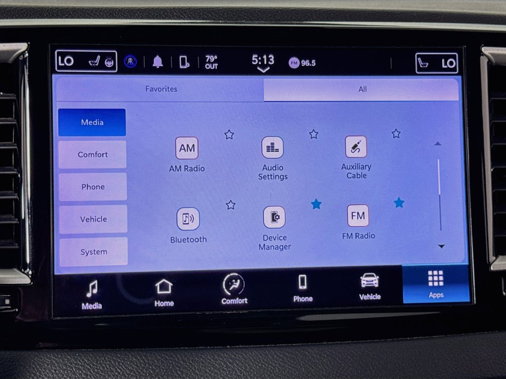 Used 2023 Chrysler Pacifica Touring-L FWD image 32