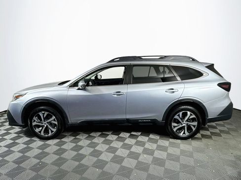 Used 2022 Subaru Outback Limited w/ Popular Package #2 AWD/4WD image 4
