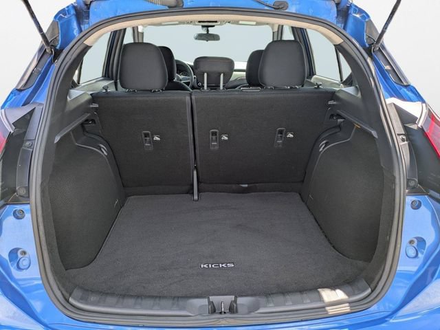 Used 2024 Nissan Kicks SR FWD image 13