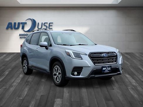 Used 2023 Subaru Forester Premium AWD/4WD image 12