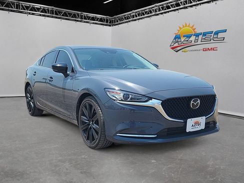 Used 2021 MAZDA MAZDA6 Carbon Edition FWD image 3