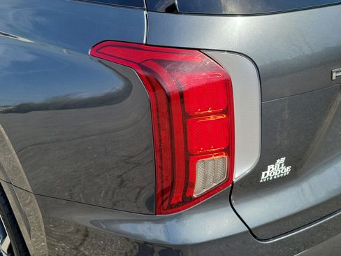 Used 2021 Hyundai Palisade Calligraphy AWD/4WD image 11