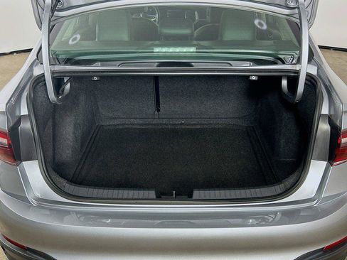Used 2022 Volkswagen Jetta SE FWD image 24