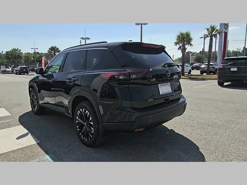 New 2026 Nissan Rogue SV FWD image 27