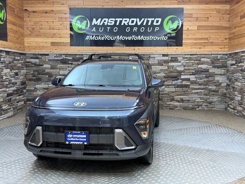 Used 2024 Hyundai Kona SEL AWD/4WD image 8