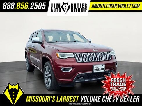 Used 2018 Jeep Grand Cherokee Overland AWD/4WD image 29